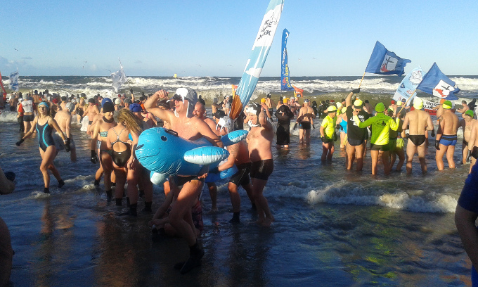 Wbrew pozorom, to jest początek stycznia. Można poznać po czapkach