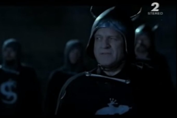 Czytelna inspiracja komiksami Janusza Christy. Lepsza taka niż żadna...