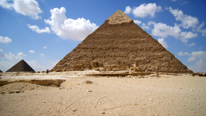 Choć niektórym piramidy też się nie podobają, bo są nieco podniszczone...